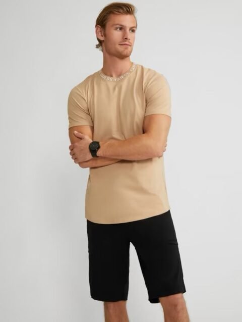 G.U.E.S.S RONNIE LOGO CREWNECK TEE SHIRT | DULCE CREAM